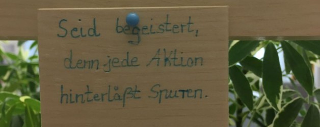 Motto Leitsatz eines Teams im Vertrieb